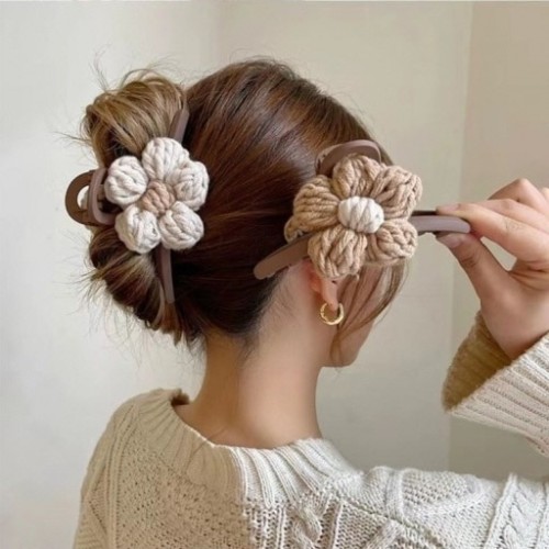 니트 꽃 집게핀